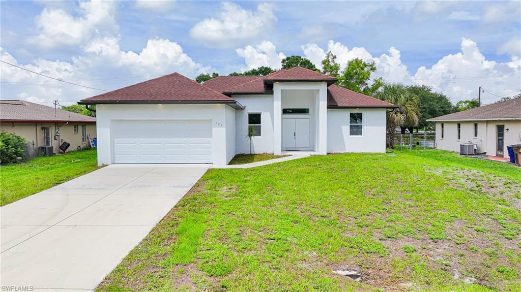 127 Connecticut RD LEHIGH ACRES, FL 33936