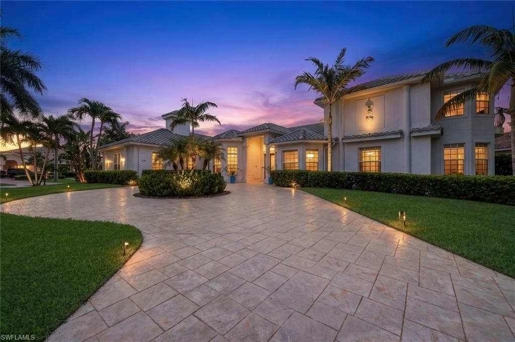 2819 El Dorado PKWY W CAPE CORAL, FL 33914