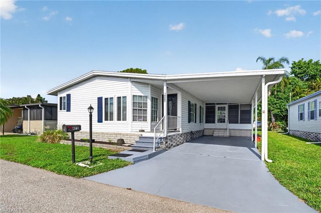 14505 Nathan Hale LN 475 NORTH FORT MYERS, FL 33917