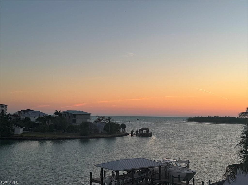 150 Tahiti CIR NAPLES, FL 34113