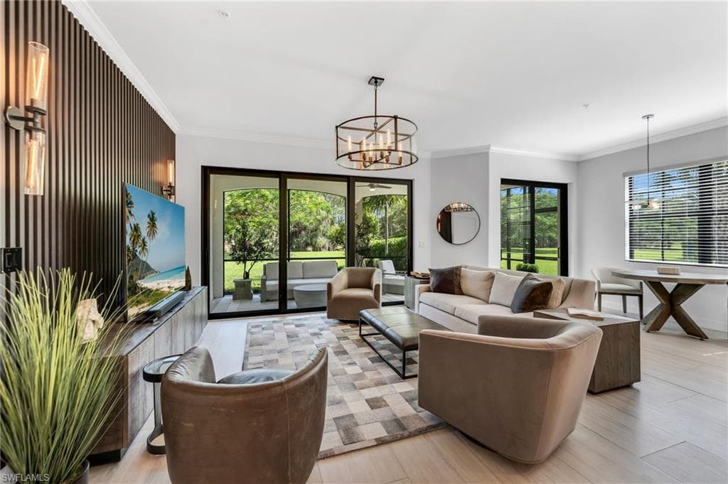 16348 Viansa WAY 102 NAPLES, FL 34110