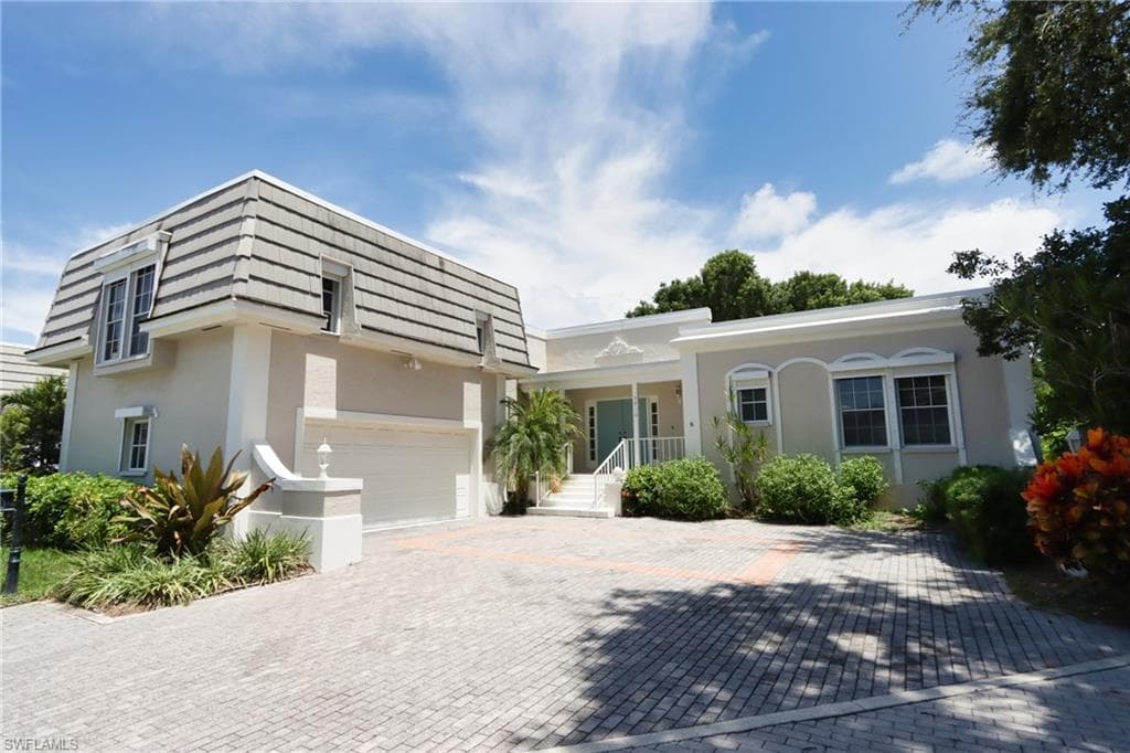 5916 Chanteclair DR 8 NAPLES, FL 34108