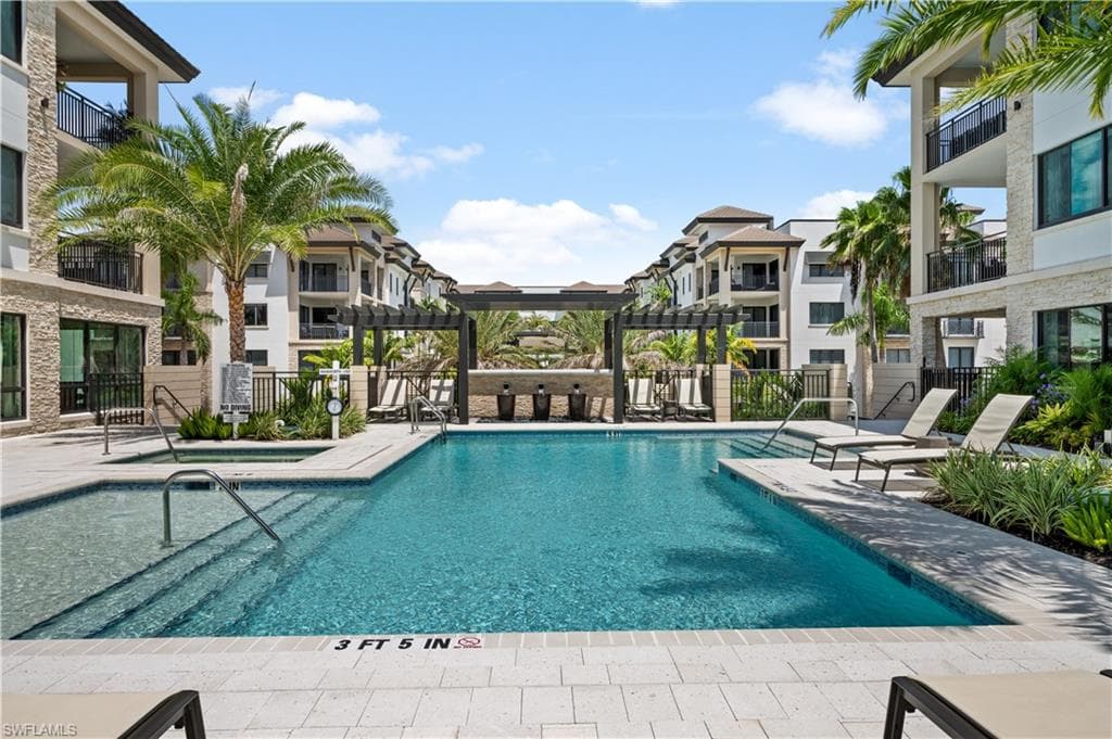 1130 3rd AVE S 309 NAPLES, FL 34102