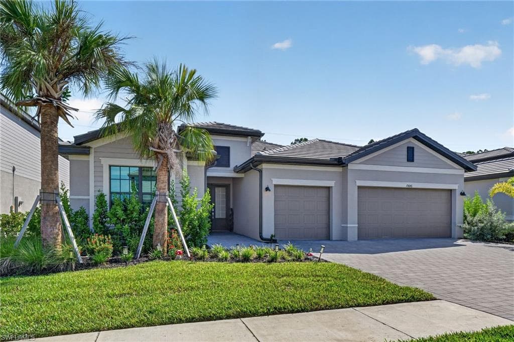 10646 Timber Creek DR FORT MYERS, FL 33913