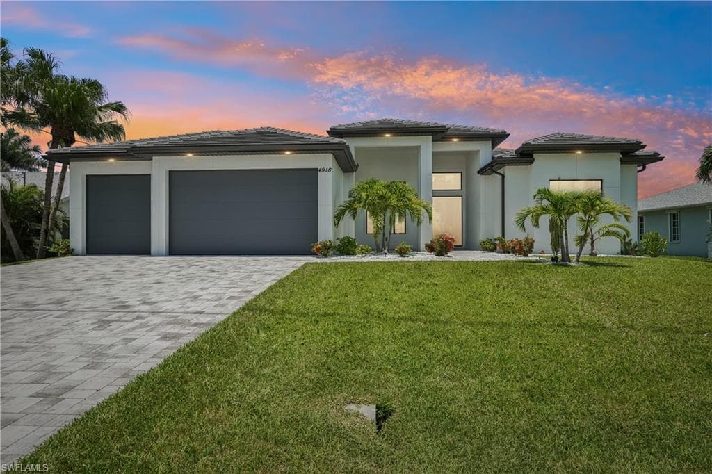 4916 SW 26th AVE CAPE CORAL, FL 33914