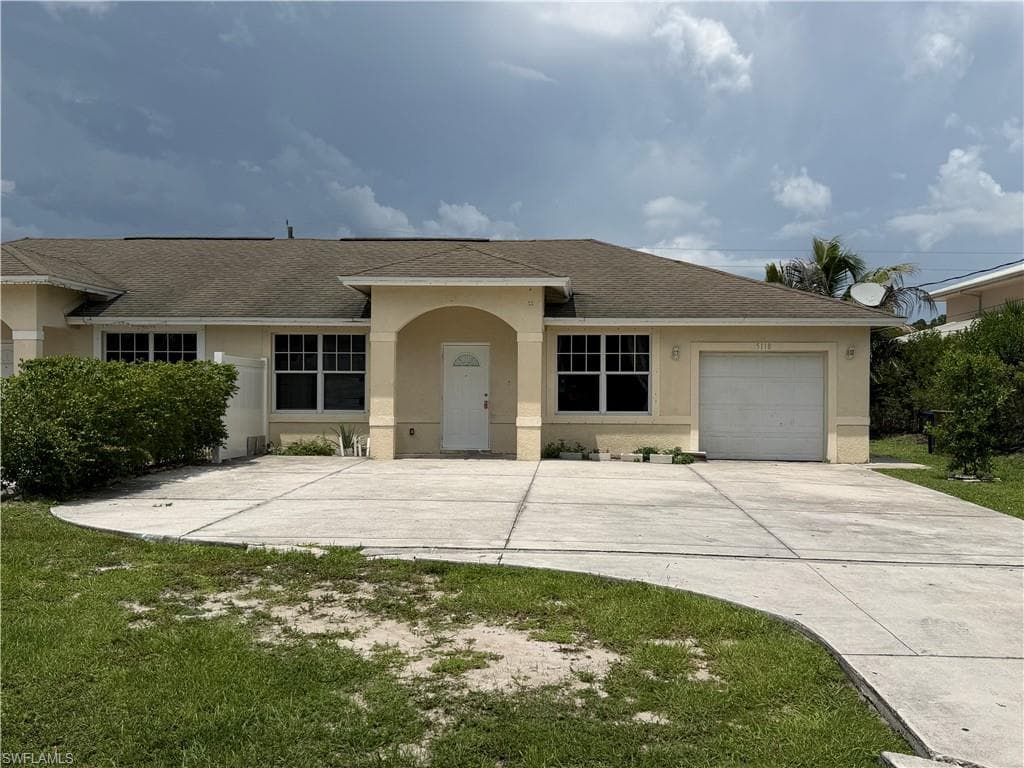 5118 24th ST SW LEHIGH ACRES, FL 33973