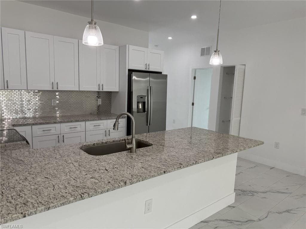 5253-5255 Centennial BLVD LEHIGH ACRES, FL 33971