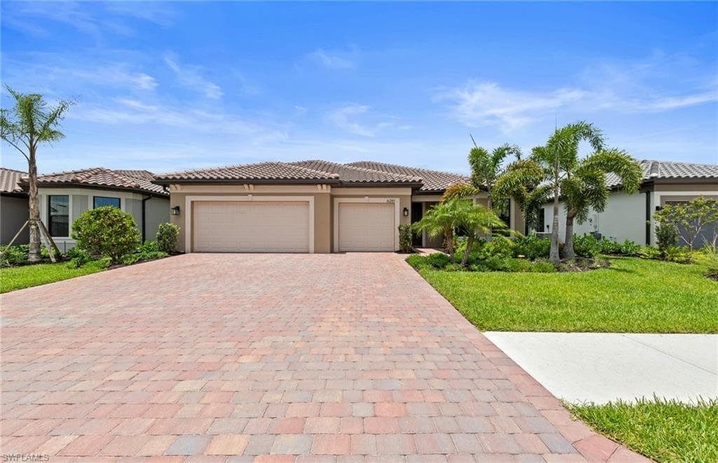 6261 Patriot LN AVE MARIA, FL 34142