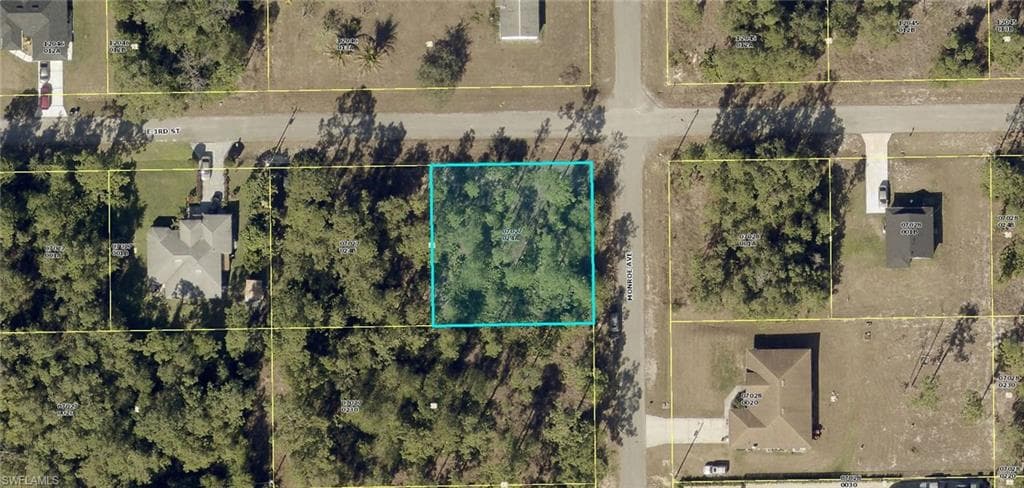 3706 E 3rd ST LEHIGH ACRES, FL 33936