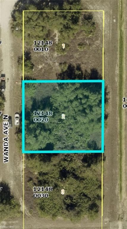 802 Wanda AVE N LEHIGH ACRES, FL 33971