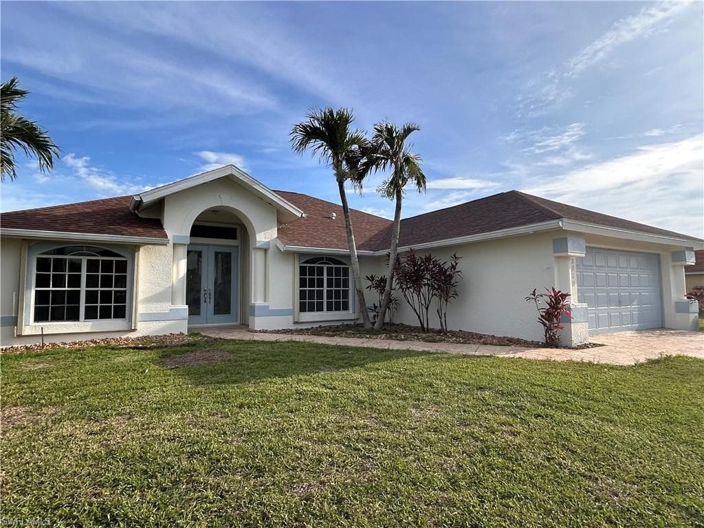 2810 NW 14th TER CAPE CORAL, FL 33993