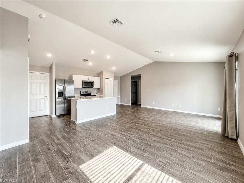 2728 NE 5th PL CAPE CORAL, FL 33909