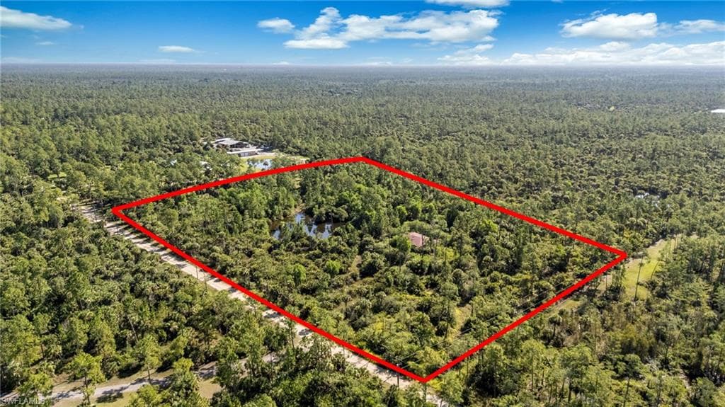 6010 LEE WILLIAMS RD NAPLES, FL 34117