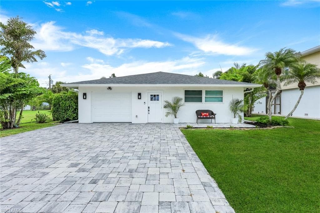 4465 Mariner RD BONITA SPRINGS, FL 34134