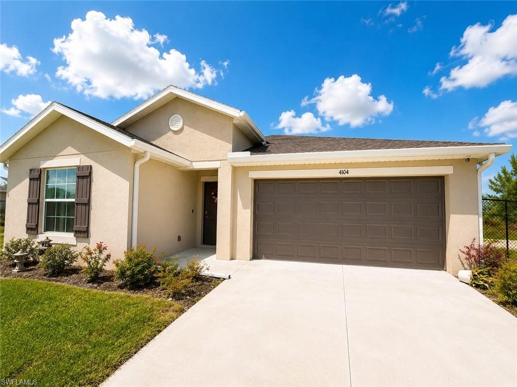 4104 12TH CT CAPE CORAL, FL 33909