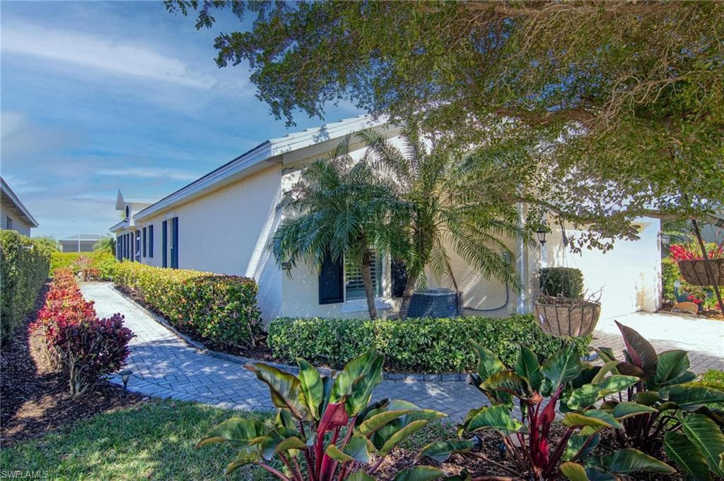 2637 Vareo CT CAPE CORAL, FL 33991