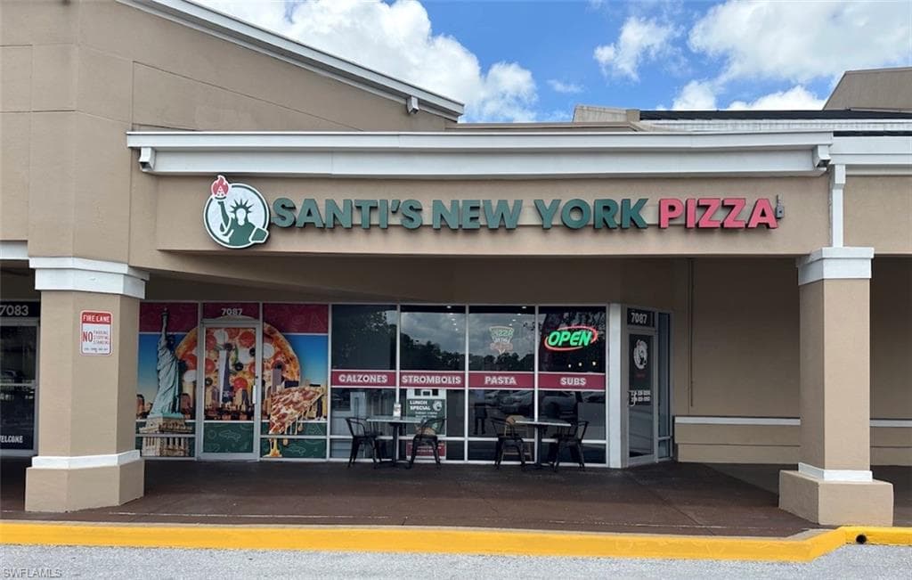 7087 Radio RD NAPLES, FL 34104