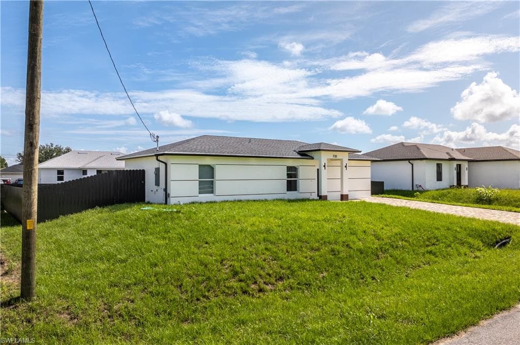 413 Eisenhower BLVD LEHIGH ACRES, FL 33974