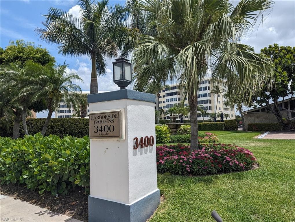 3400 Gulf Shore BLVD N M6 NAPLES, FL 34103