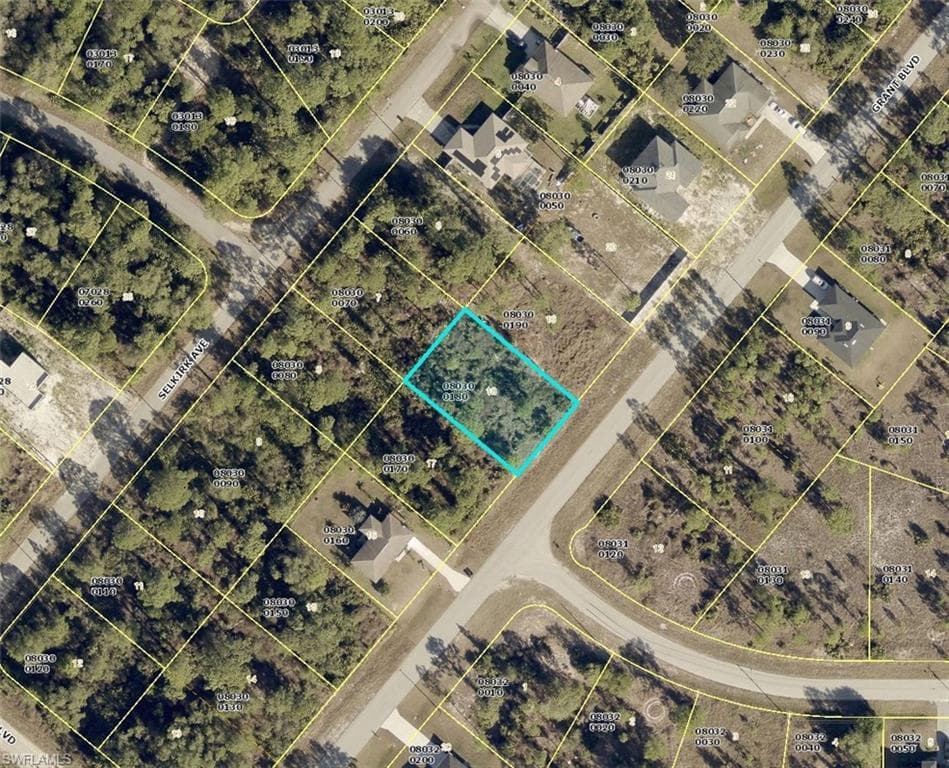 1011 Grant BLVD LEHIGH ACRES, FL 33974