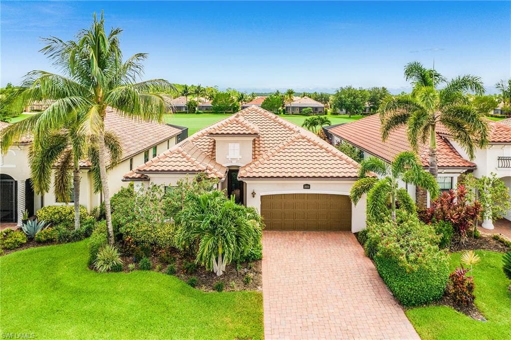 28554 Westmeath CT BONITA SPRINGS, FL 34135