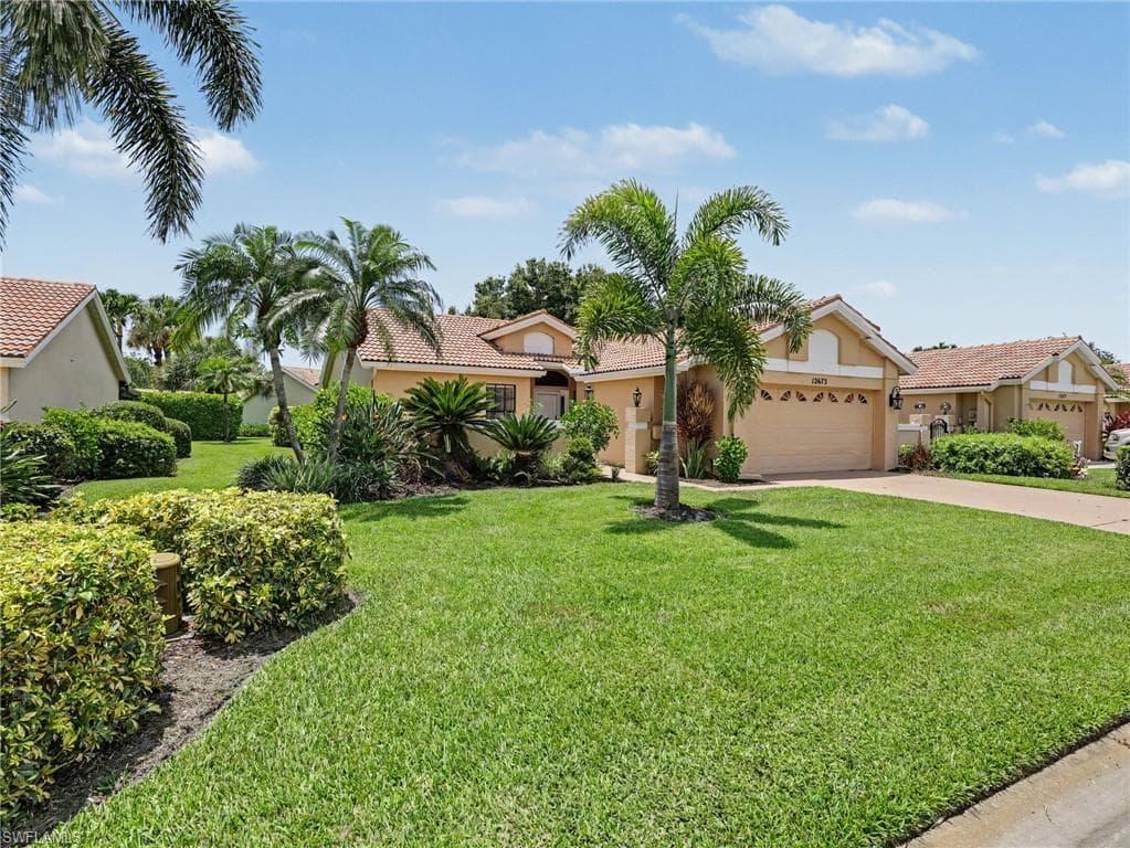12673 Glen Hollow DR