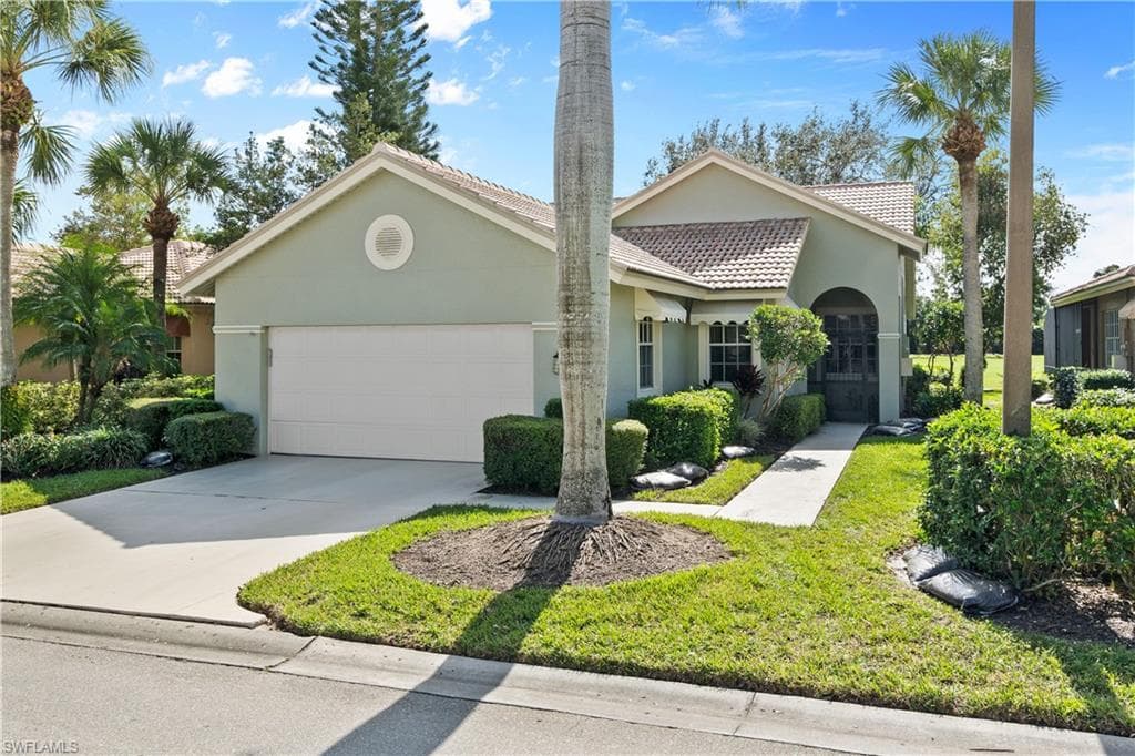 13520 Southampton DR BONITA SPRINGS, FL 34135