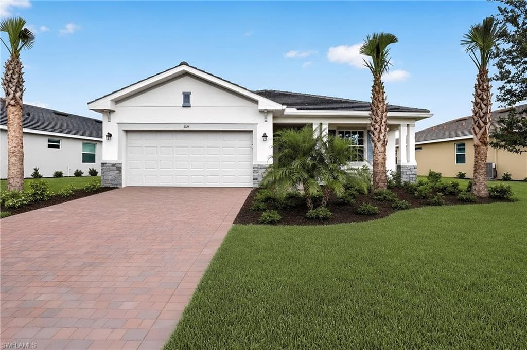 3225 Weston Manor DR ALVA, FL 33920
