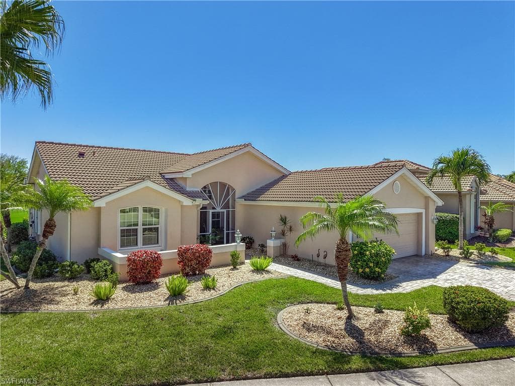 2240 Corona Del Sire DR NORTH FORT MYERS, FL 33917