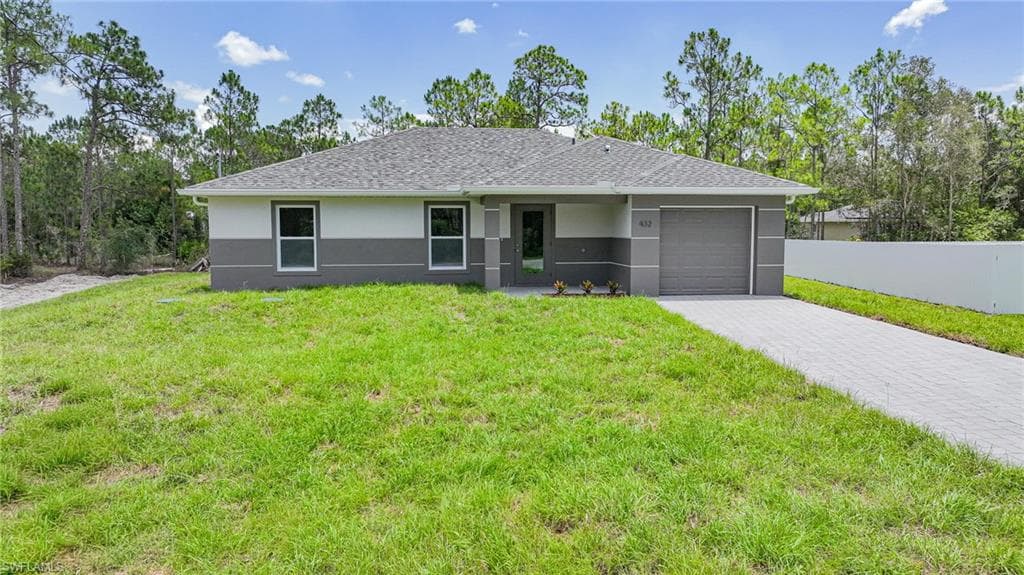 432 Burrstone DR LEHIGH ACRES, FL 33974