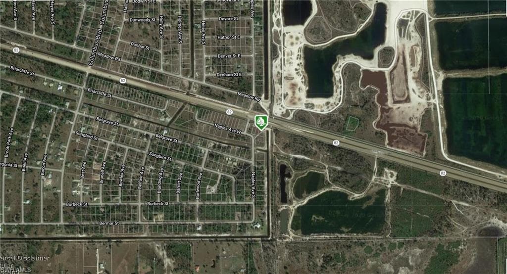 Naples AVE W LEHIGH ACRES, FL 33936