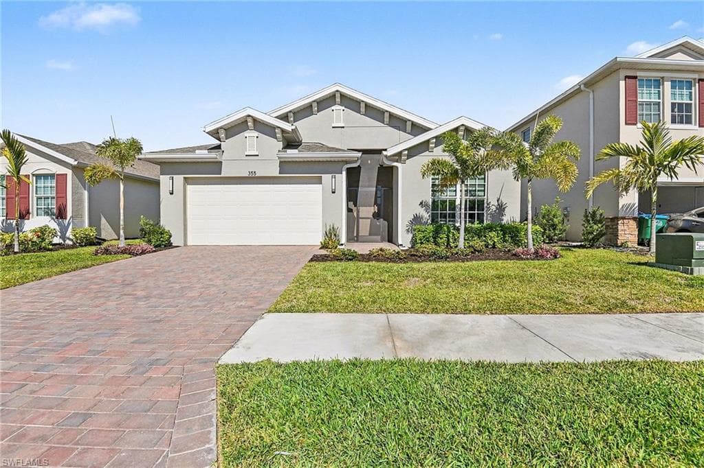 355 Spring Hill Lake LOOP CAPE CORAL, FL 33993