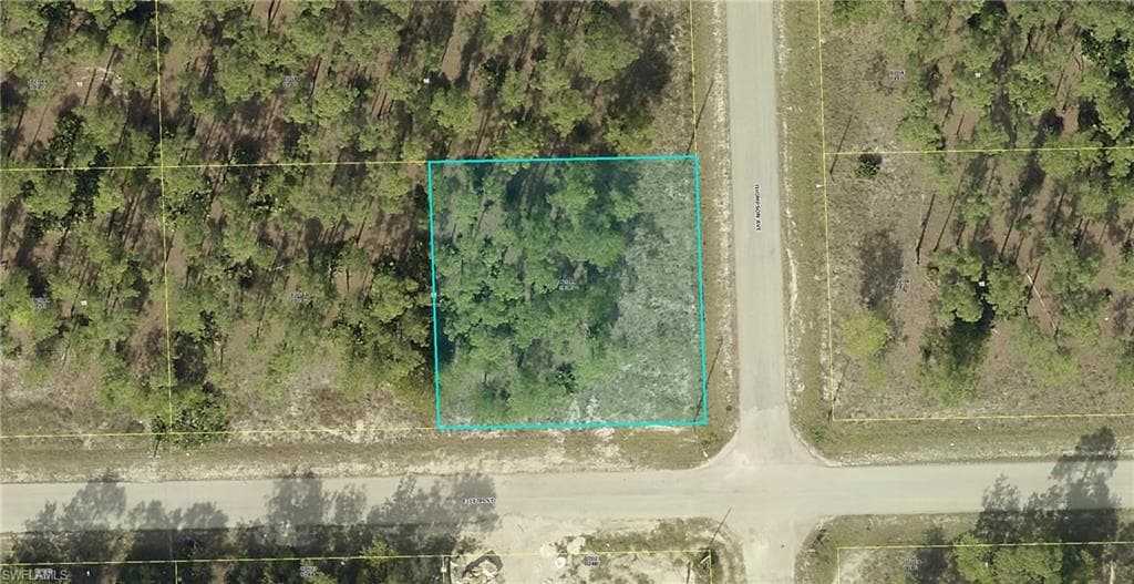 1207 E 11th ST LEHIGH ACRES, FL 33972