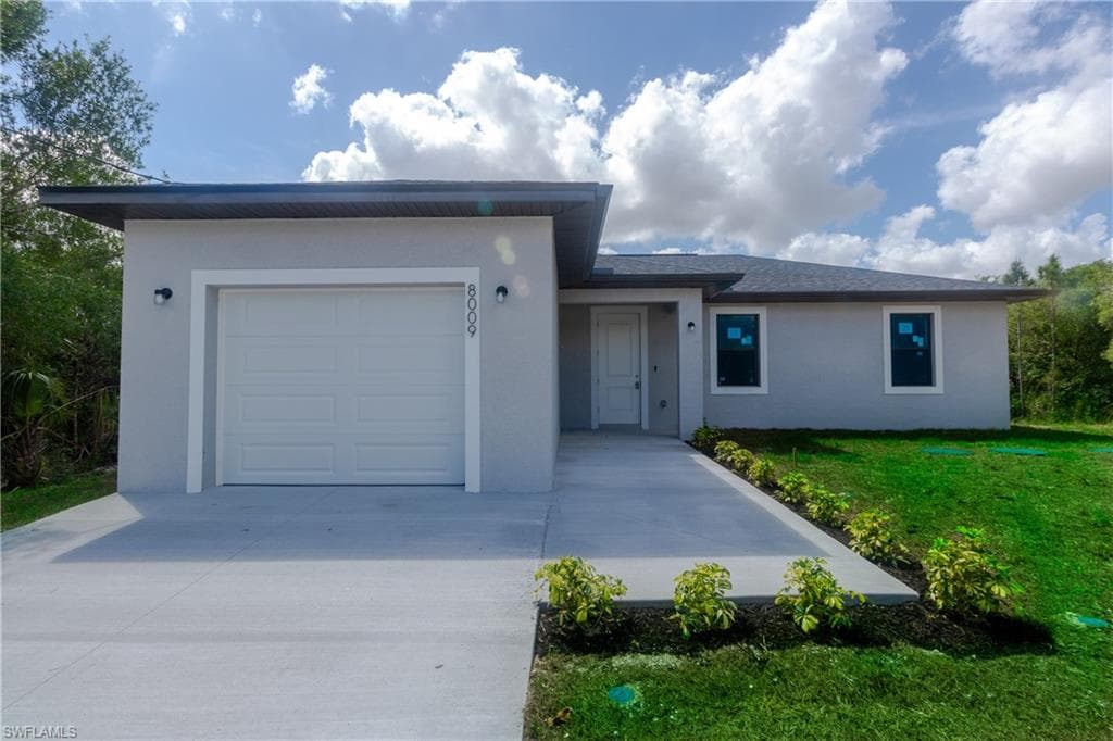 8009 Cod CT LABELLE, FL 33935