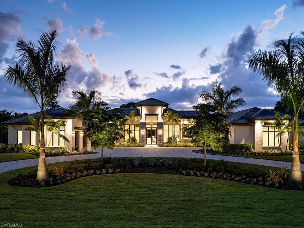 799 Cassena RD NAPLES, FL 34108