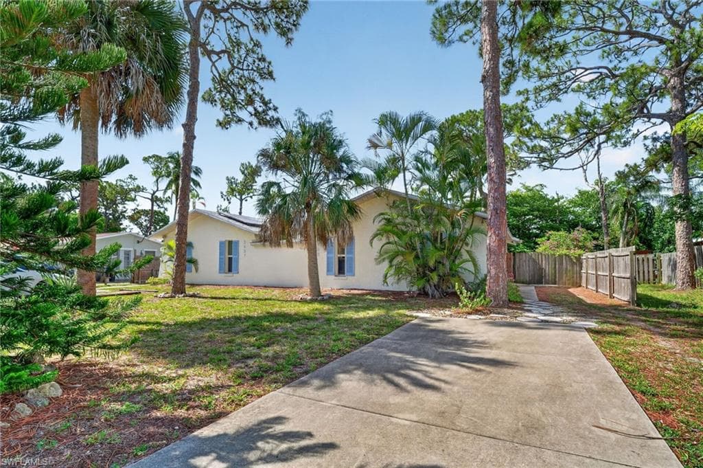 3489 Quails WALK BONITA SPRINGS, FL 34134