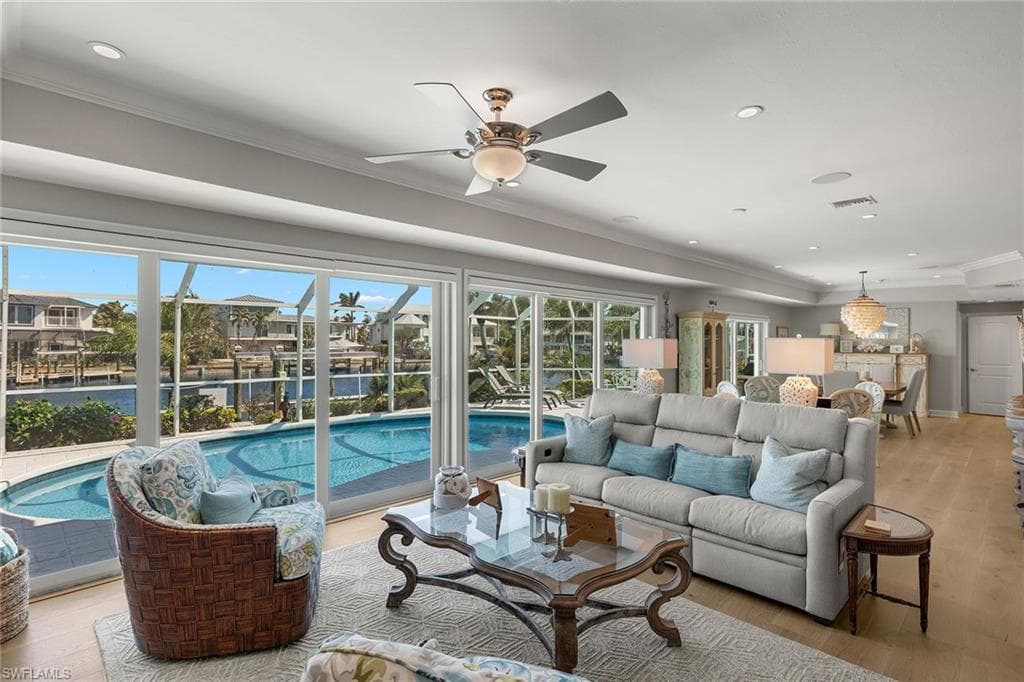 1674 Sabal Palm DR SANIBEL, FL 33957