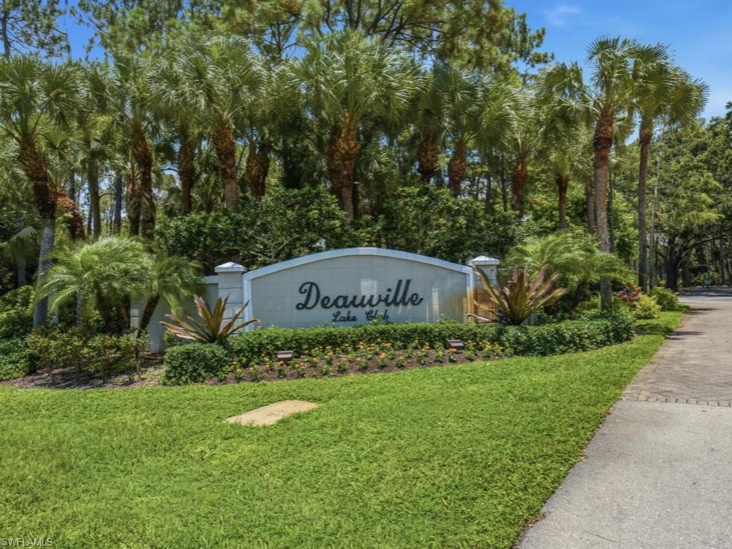 5784 Deauville CIR B204 NAPLES, FL 34112