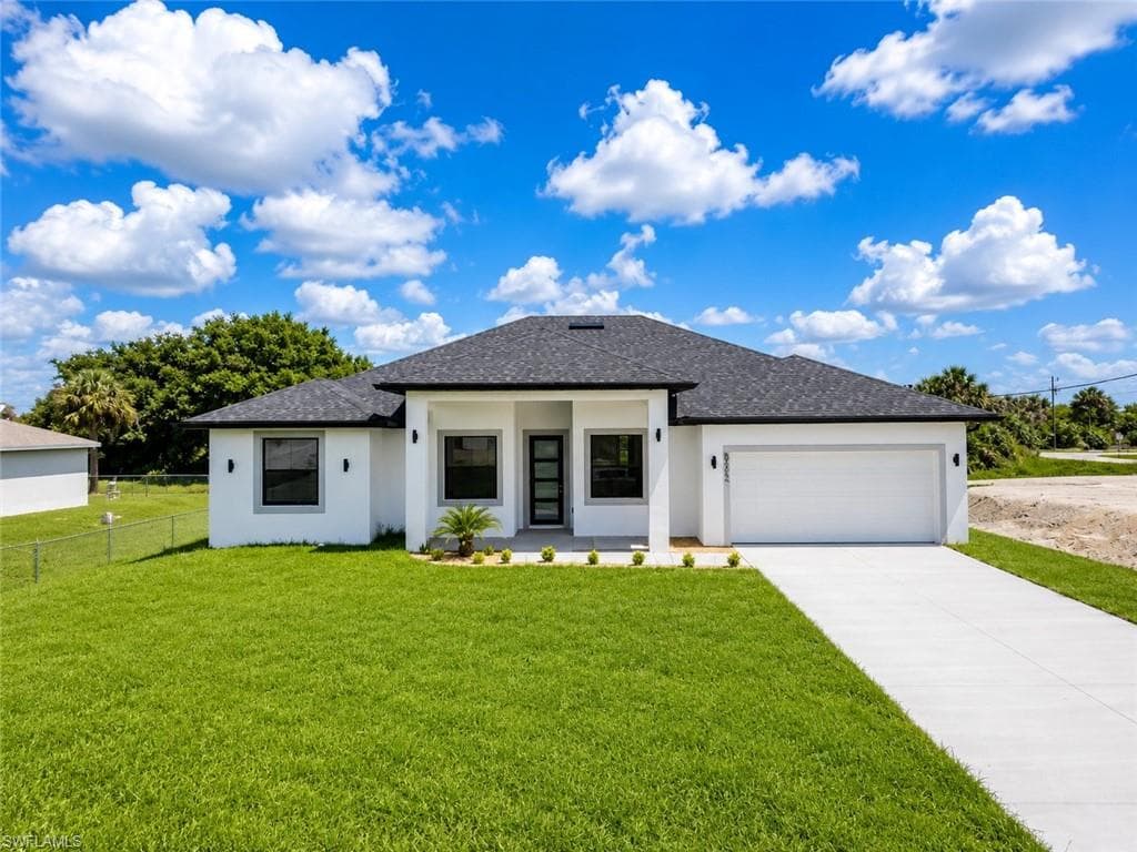 8022 SUNRISE CIR LABELLE, FL 33935