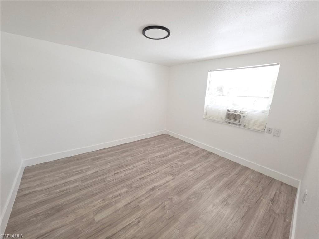 420 Fairfax DR 1 FORT MYERS, FL 33905