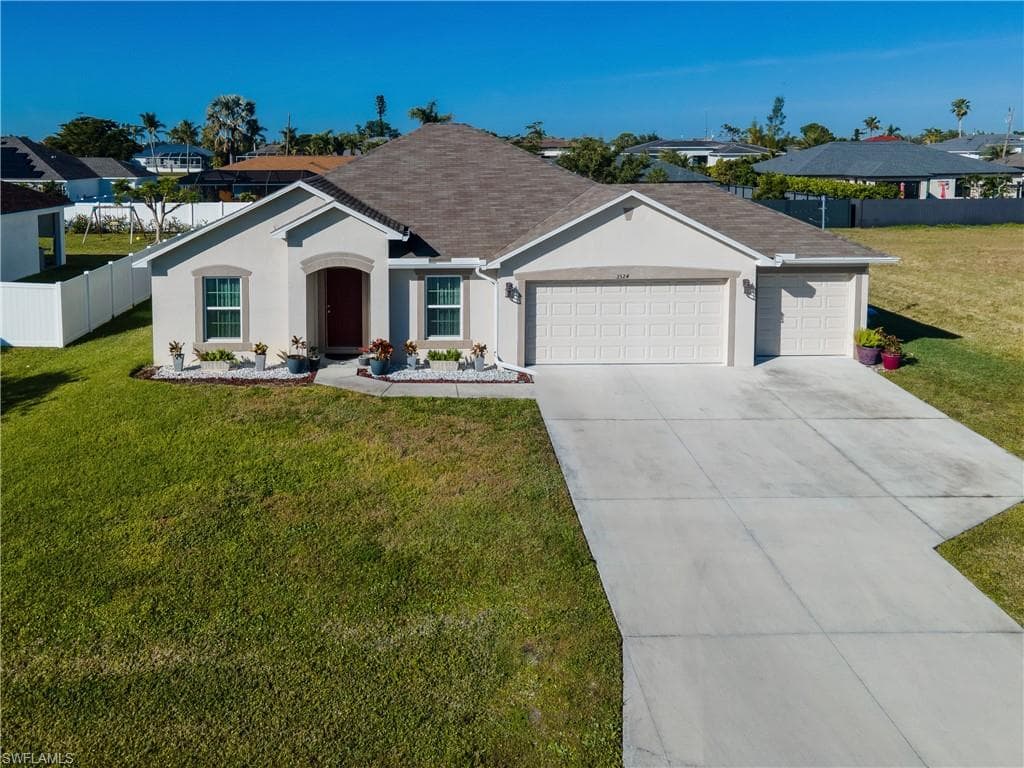 3524 SW 11th AVE CAPE CORAL, FL 33914
