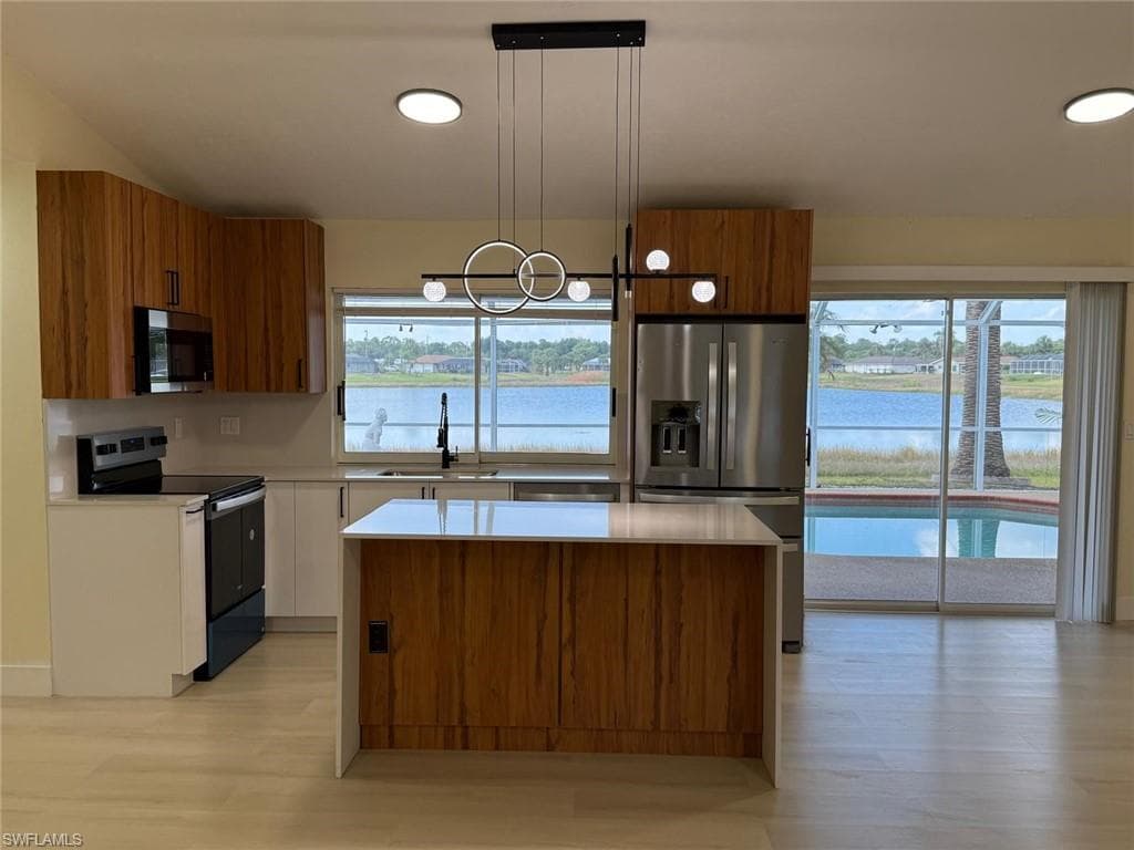 2803 E 5th ST LEHIGH ACRES, FL 33972
