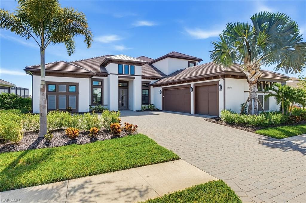 15372 Turin DR NAPLES, FL 34114