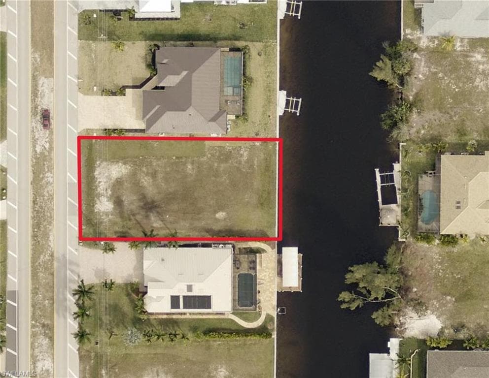 1809 Old Burnt Store RD N CAPE CORAL, FL 33993