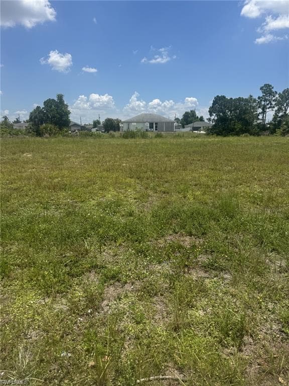 3019 5th PL CAPE CORAL, FL 33909