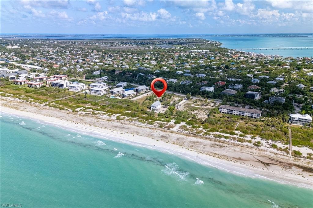 555 E Gulf DR SANIBEL, FL 33957