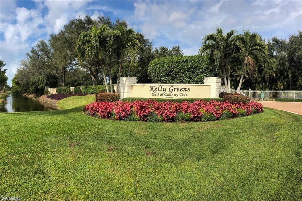 16252 Kelly Woods DR FORT MYERS, FL 33908
