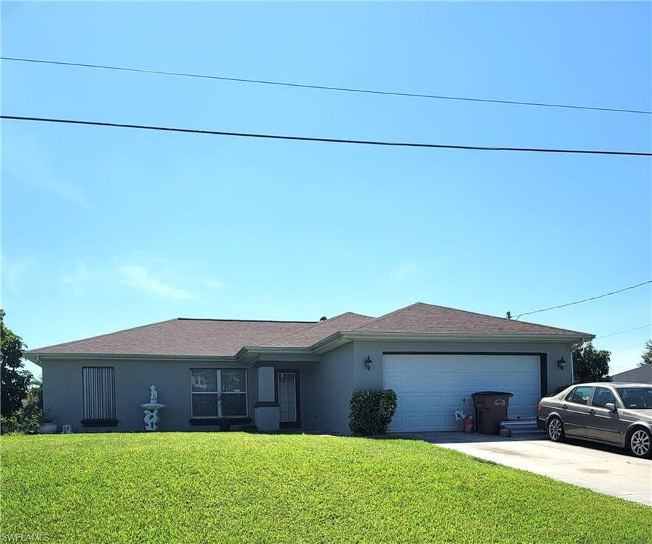 313 SW 14th PL CAPE CORAL, FL 33991