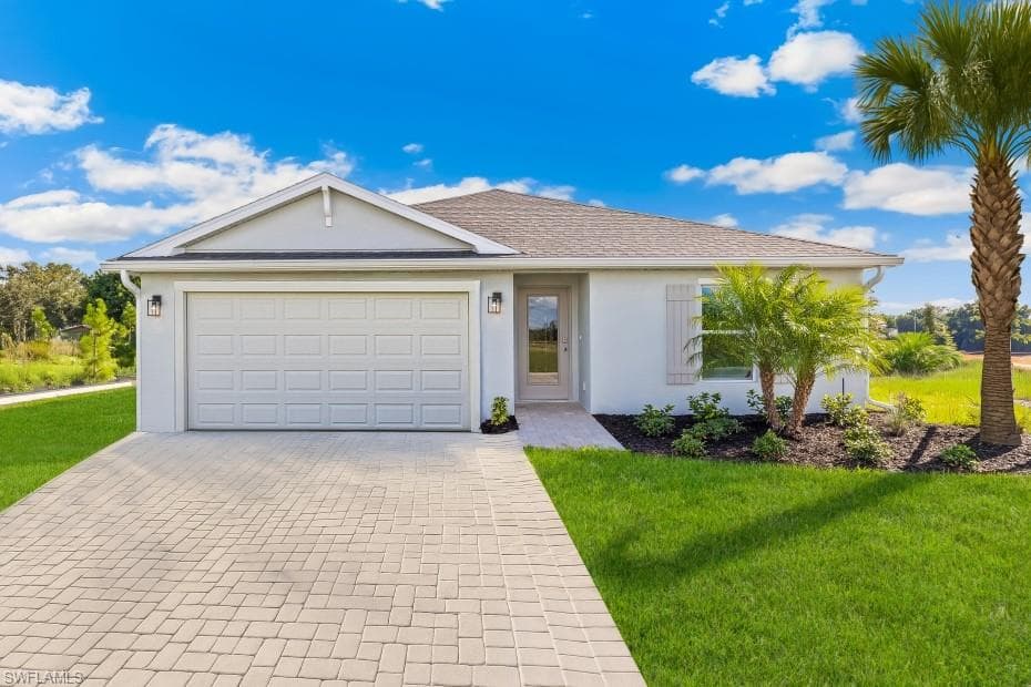 437 RATHBURN ST LEHIGH ACRES, FL 33971