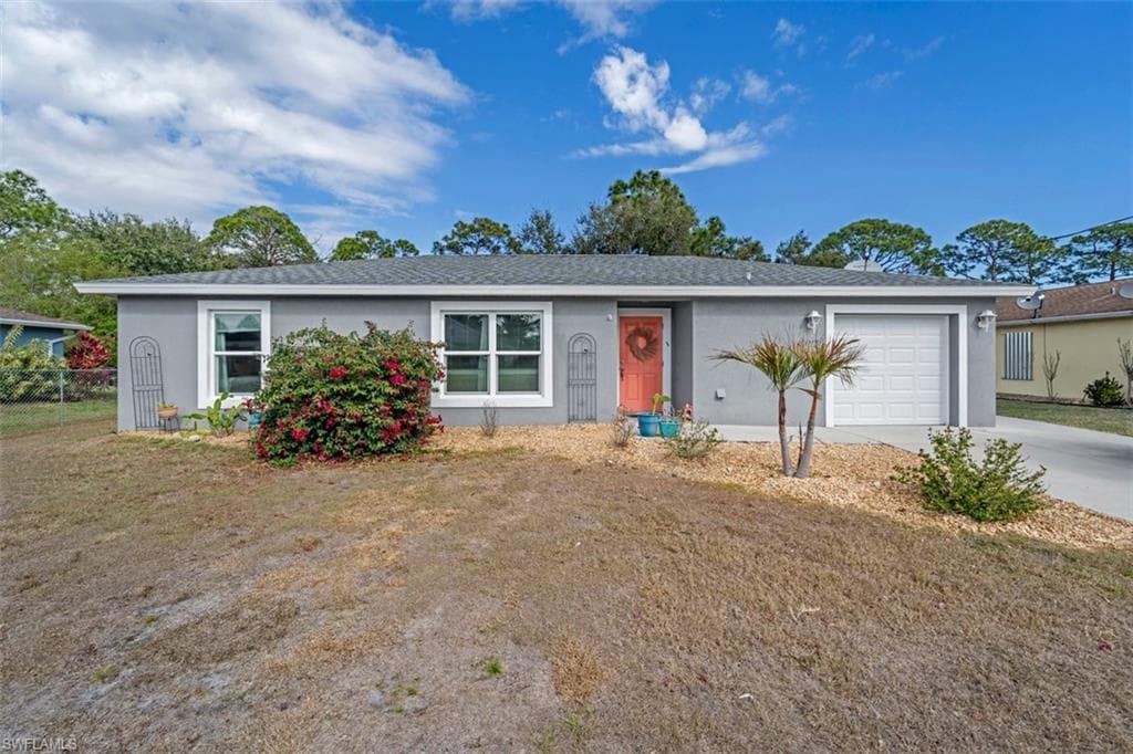 5013 SE Tradewinds CIR LABELLE, FL 33935